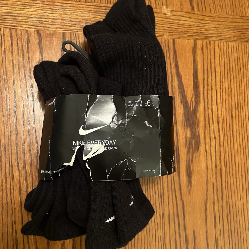 Nike Everyday Cushion Crew Unisex Black Socks Men's 8-12/Women's 10-13 Set Of 6
